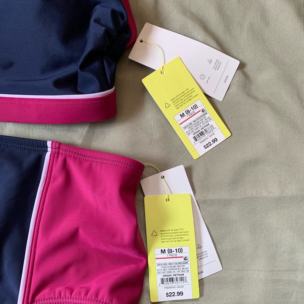 All In Motion women’s swimsuit 2 pc cranberry/ Navy size M - Picture 5 of 7